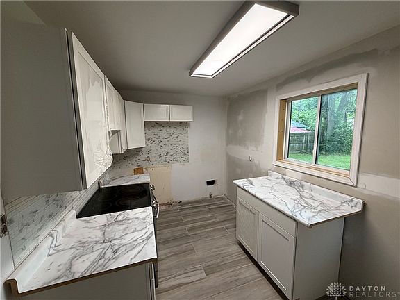 4th image of 2728 Melbourne Ave