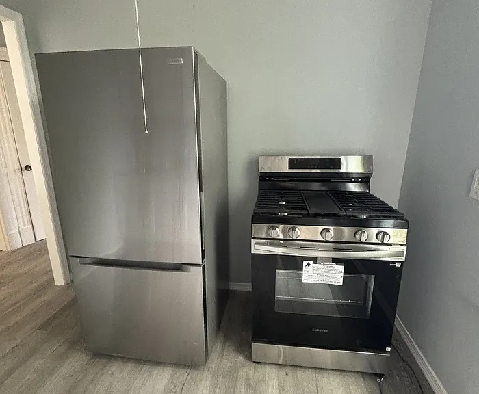 418 Mill St #2S — Photo 6