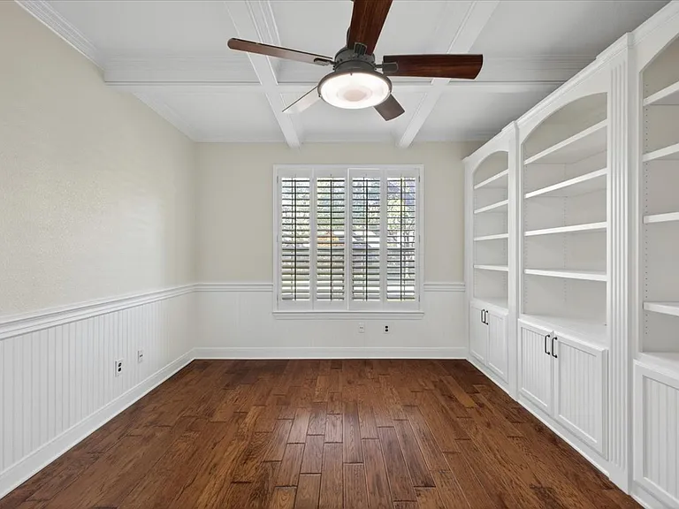 14668 Blakehill Dr — Photo 29