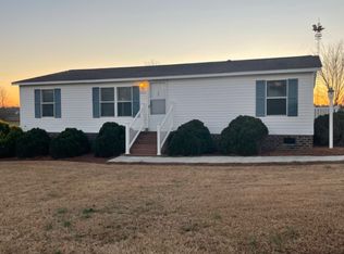 2102 Fountaintown Rd, Chinquapin, NC 28521