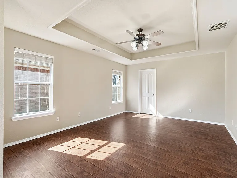 7100 Millennium Dr — Photo 18
