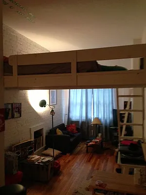 Rented by Eric Goodman Realty Corp | media 12