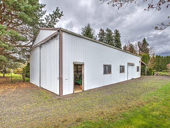 2nd image of 41091 SE Wildcat Mountain Dr