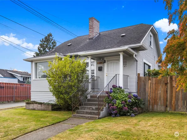 2010 17th Street, Everett, WA 98201