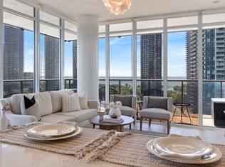 90 Park Lawn Rd #1708, Toronto, ON M8Y0B6