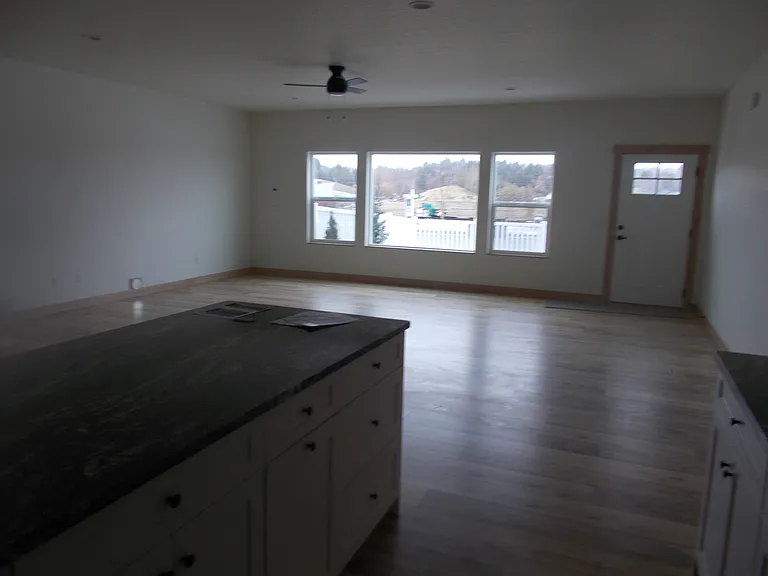 1186 Edington Ave — Photo 15