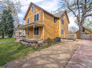 1075 26th St, Des Moines, IA 50311