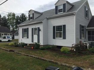 21 Holland Ave, Riverside, RI 02915