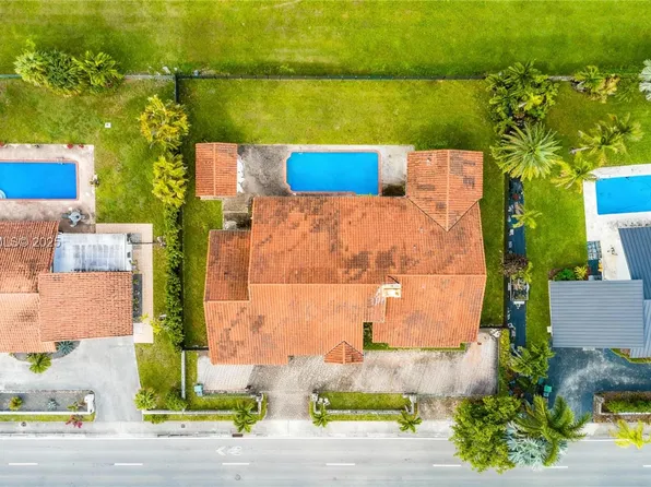 9505 SW 136th St, Miami, FL 33176