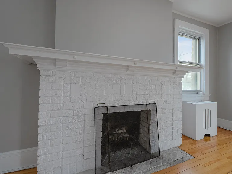 165 Laurier Ave E #2 — Photo 4
