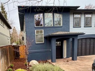 725 Clay St, Ashland, OR 97520