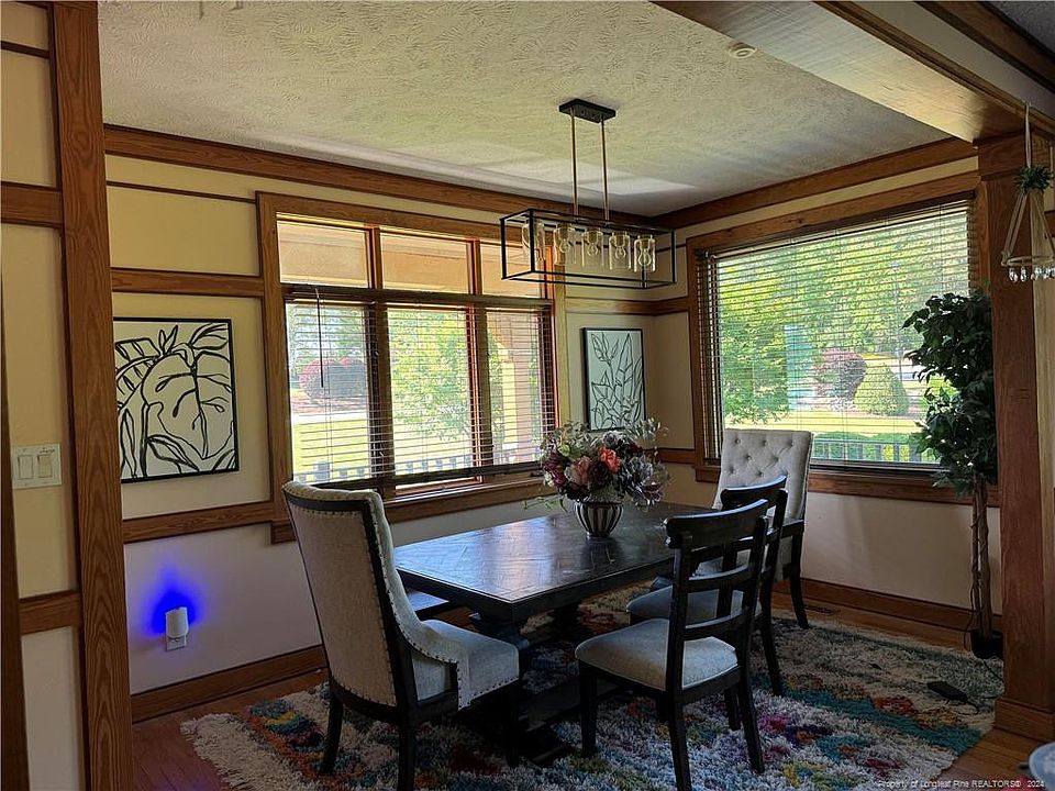 2nd image of 5363 Clubhouse Lane