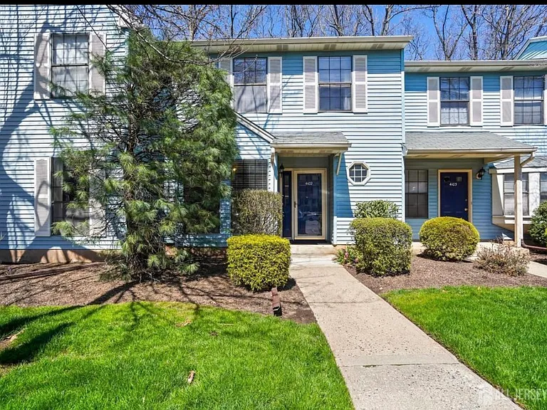 4102 Cricket Cir — Photo 2