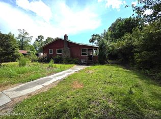 258 Lea Dr, Hampstead, NC 28443