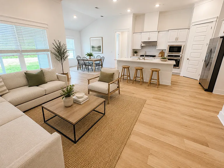 Living room / Breakfast Nook
