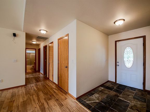 4th image of 38036 43rd Ave S