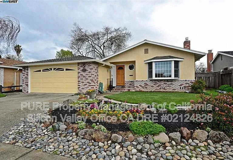 4212 Vincente St — Photo 1