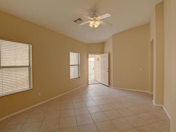 4th image of 936 S Tucana Ln