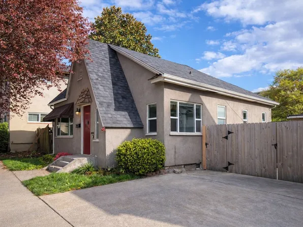 309 W McLoughlin Blvd, Vancouver, WA 98660