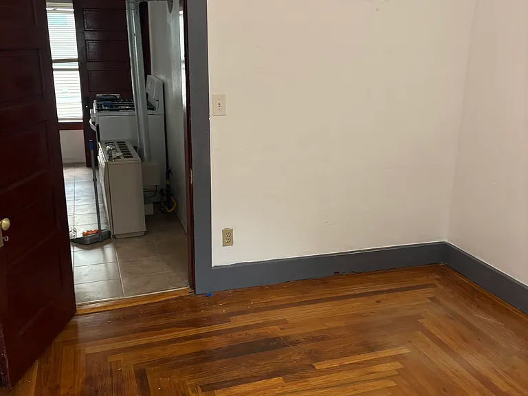 51 Elm St #2 — Photo 11
