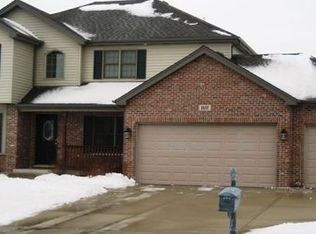 1835 Columbine Dr, Yorkville, IL 60560