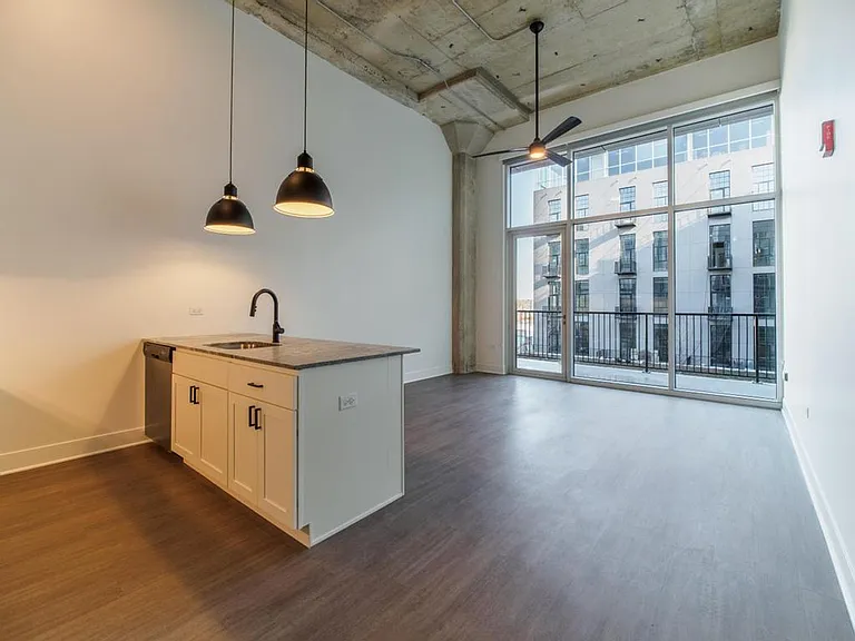 6 Corners Lofts — Photo 60