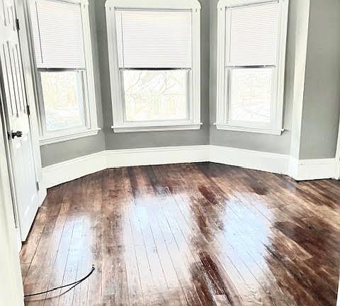 3rd image of 653 Brock Ave APT 3