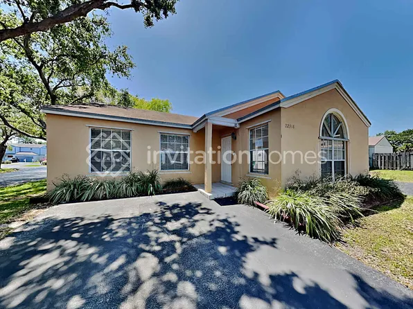 22316 SW 99th Pl, Cutler Bay, FL 33190