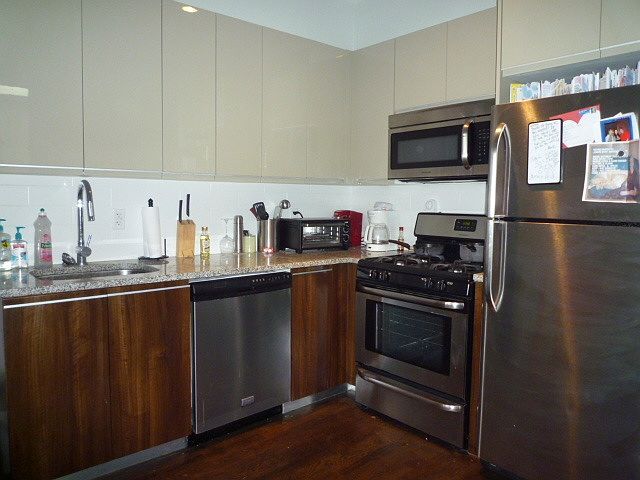 2nd image of 41 Kosciuszko St APT 320