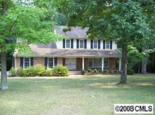 9527 Markswood Rd, Charlotte, NC 28278