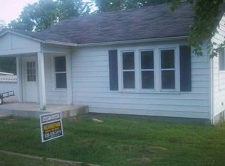 1220 Weatherford Ave, Saint Clair, MO 63077