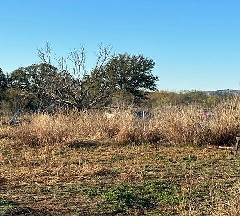 2nd image of 227 County Road 313