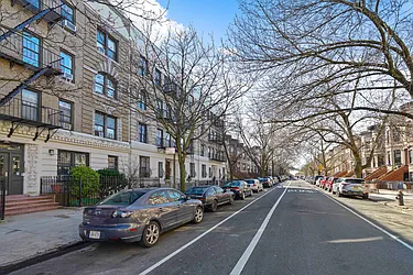 Sold by Avenue Sotheby's International Realty