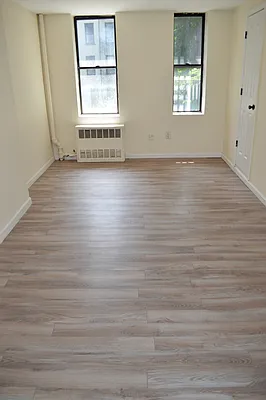 Rented by OvCo Realty | media 9