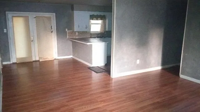 423 Woodland St — Photo 3