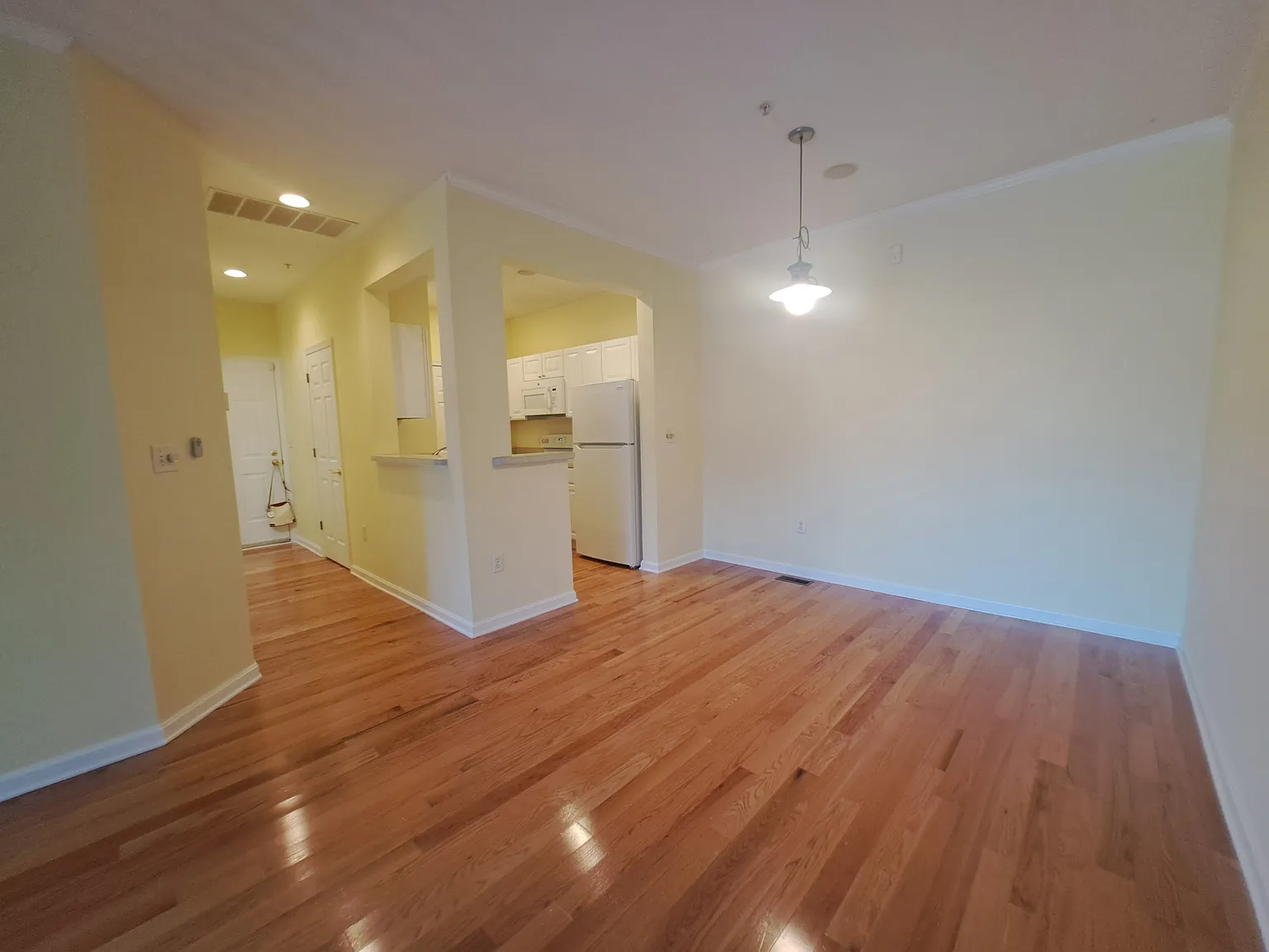 4100 Sand Piper Dr — Photo 2