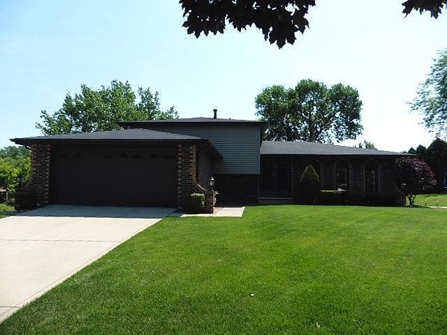 1st image of 2737 Sycamore Dr