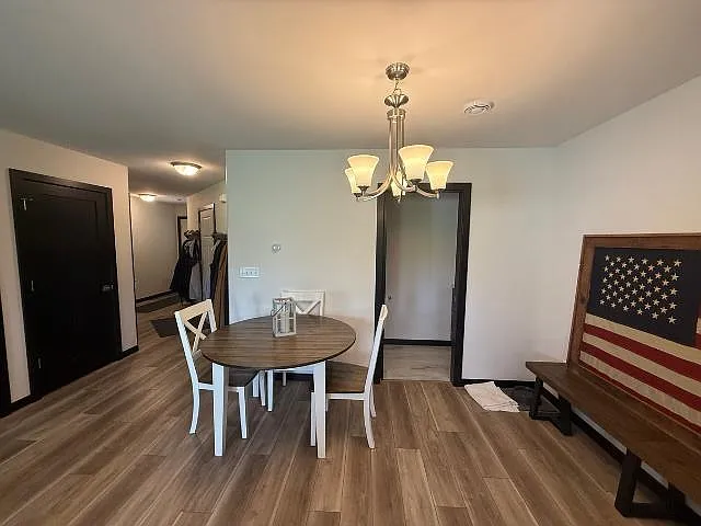 3310 Green Pastures Ln — Photo 5
