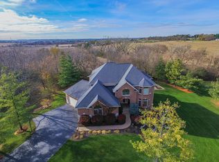 13384 Big Stone Cir, Roscoe, IL 61073