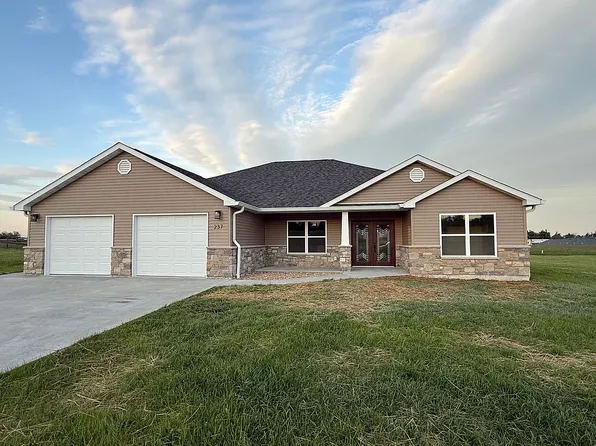 237 Sycamore Rd, Perryville, MO 63775