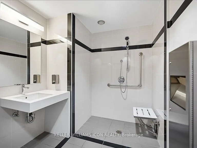 324 Laurier Ave W #1301 — Photo 30