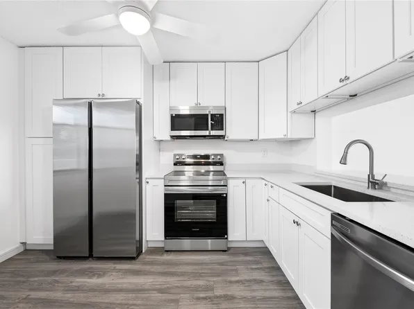 2767 Carambola Circle #402, Coconut Creek, FL 33066