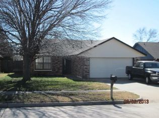 408 W 7th St, Edmond, OK 73003
