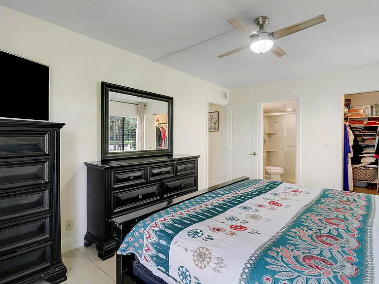 3630 Alder Dr #E2 — Photo 25