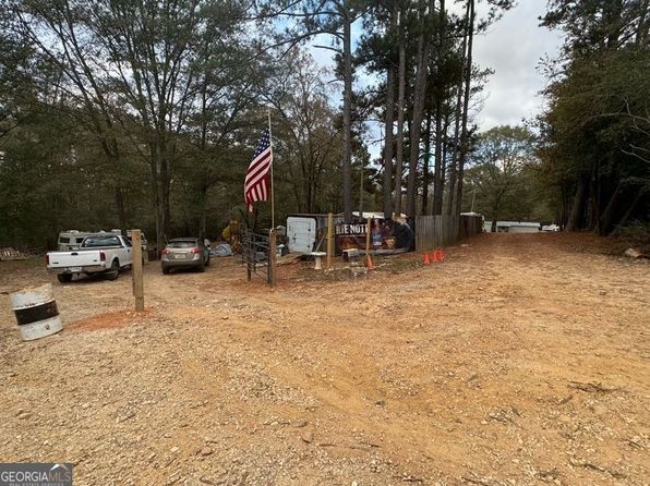 940 Frashier Rd, Carrollton, GA 30116