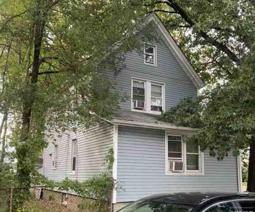 1st image of 547 Church Street