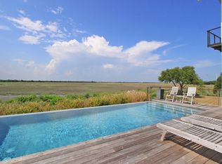 1718 Otis Pickett Ct, Sullivans Island, SC 29482