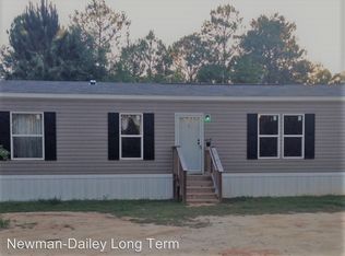 124 Mallet Bayou Rd, Freeport, FL 32439