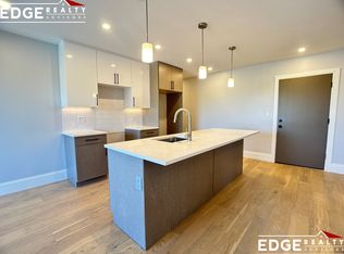421-425 Market St #24, Brighton, MA 02135