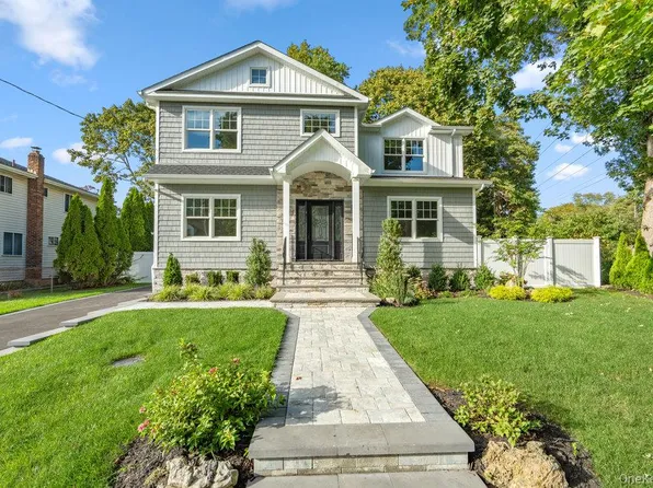 57 William Street, Bethpage, NY 11714